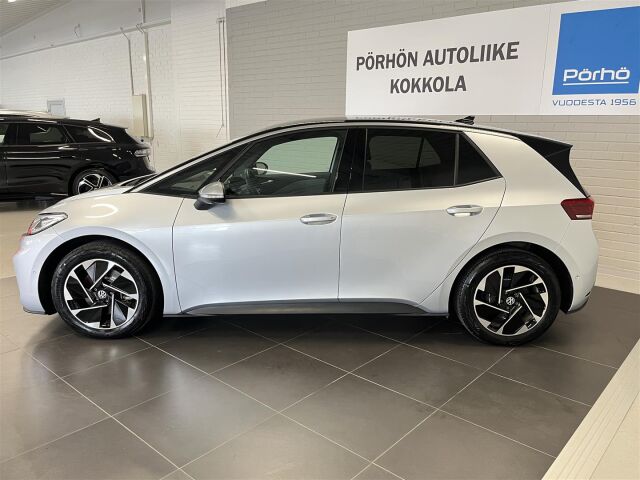 VOLKSWAGEN ID.3 2023 Pro  Business Max 150 kW, akku 58 kWh, 1-omisteinen, huippu varusteilla! Vähän ajettu HUIPPU YKSILÖ!
