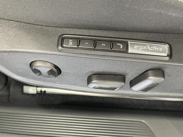 VOLKSWAGEN ID.3 2023 Pro  Business Max 150 kW, akku 58 kWh, 1-omisteinen, huippu varusteilla! Vähän ajettu HUIPPU YKSILÖ!