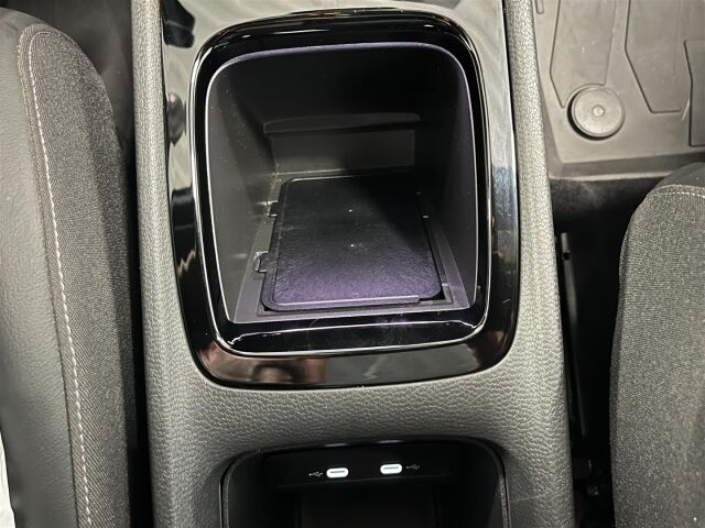 VOLKSWAGEN ID.3 2023 Pro  Business Max 150 kW, akku 58 kWh, 1-omisteinen, huippu varusteilla! Vähän ajettu HUIPPU YKSILÖ!
