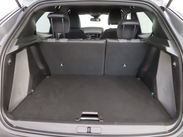 Peugeot 2008 2023 Allure Launch Edition PureTech 130 EAT8-automaatti