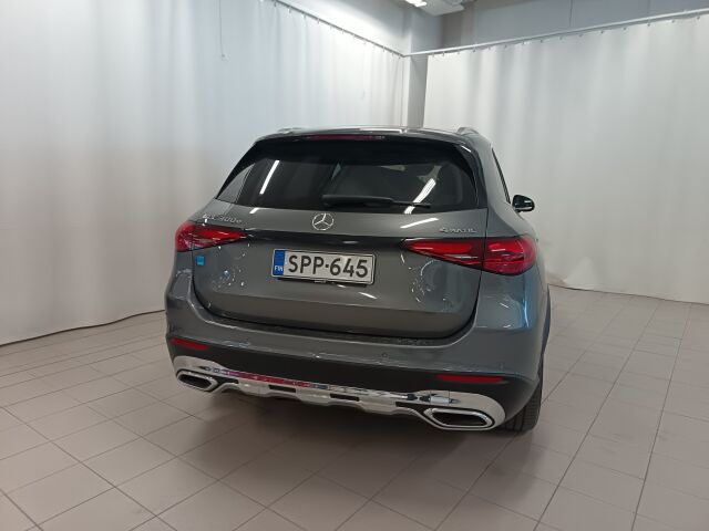 MERCEDES-BENZ GLC 2023 300 e 4MATIC A