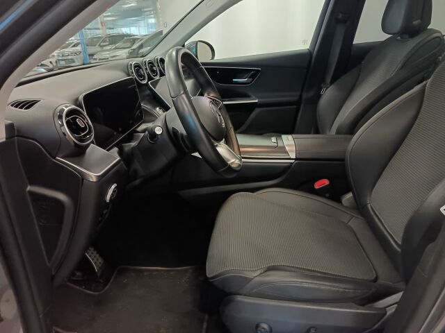 MERCEDES-BENZ GLC 2023 300 e 4MATIC A