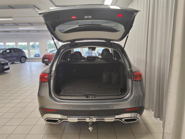 MERCEDES-BENZ GLC 2023 300 e 4MATIC A