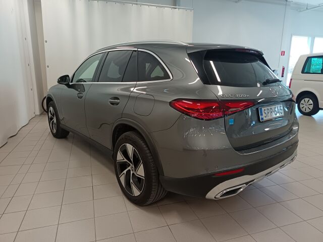 MERCEDES-BENZ GLC 2023 300 e 4MATIC A