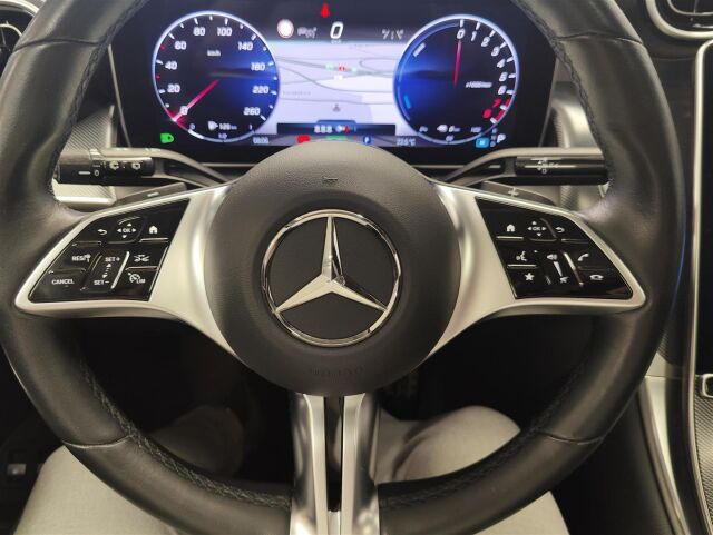MERCEDES-BENZ GLC 2023 300 e 4MATIC A