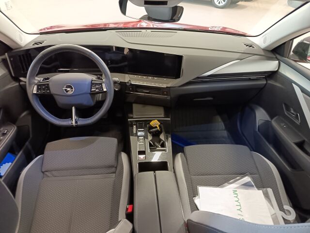 Opel Astra 2023 Edition Plug-in Hybrid 180 Sports Tourer Automaatti