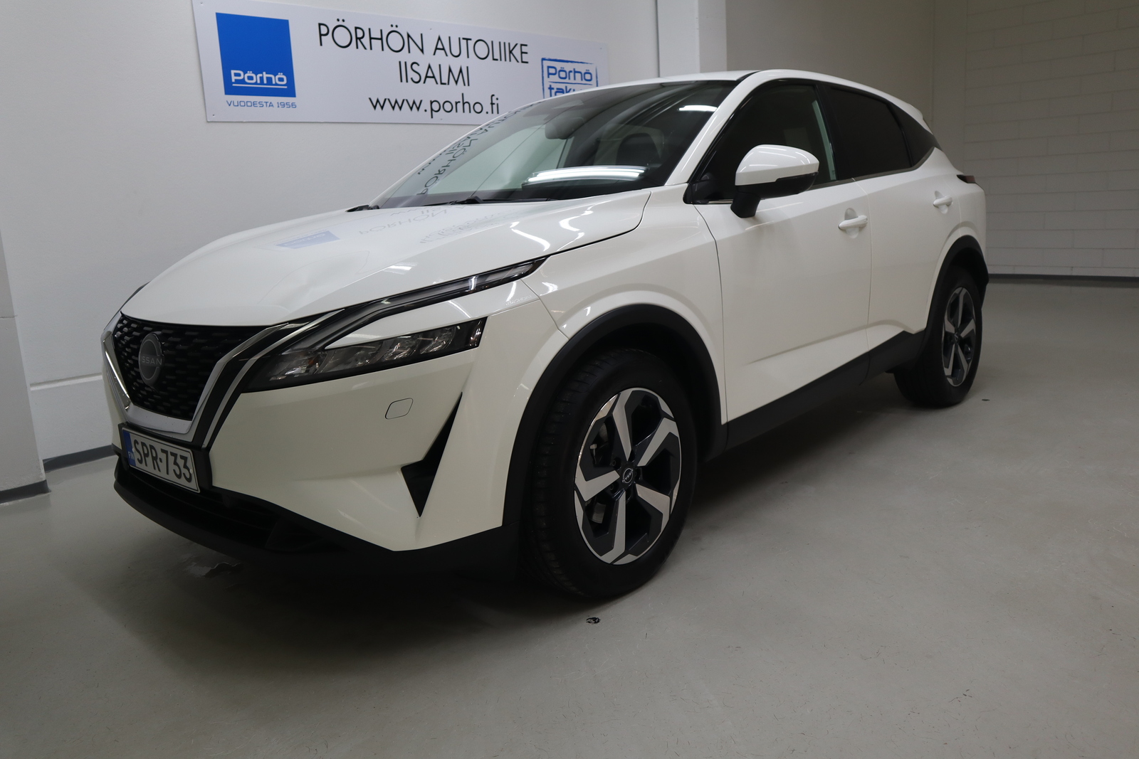Nissan Qashqai 2023, photo 2/17