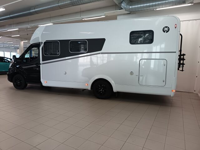 FORD Sunlight 2024 T680/T447T Matkailuauto (SA) 3ov **UPEA MATKAKOTI AUTOMAATTIVAIHTEISTOLLA JA VÄHILLÄ KILOMETREILLÄ!