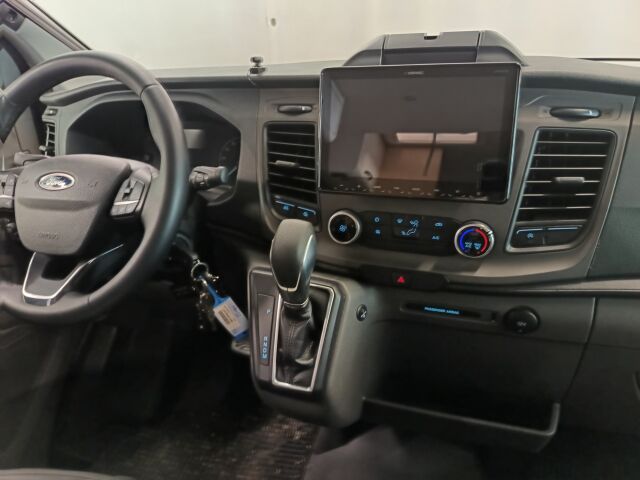 FORD Sunlight 2024 T680/T447T Matkailuauto (SA) 3ov **UPEA MATKAKOTI AUTOMAATTIVAIHTEISTOLLA JA VÄHILLÄ KILOMETREILLÄ!