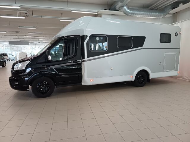 FORD Sunlight 2024 T680/T447T Matkailuauto (SA) 3ov **UPEA MATKAKOTI AUTOMAATTIVAIHTEISTOLLA JA VÄHILLÄ KILOMETREILLÄ!