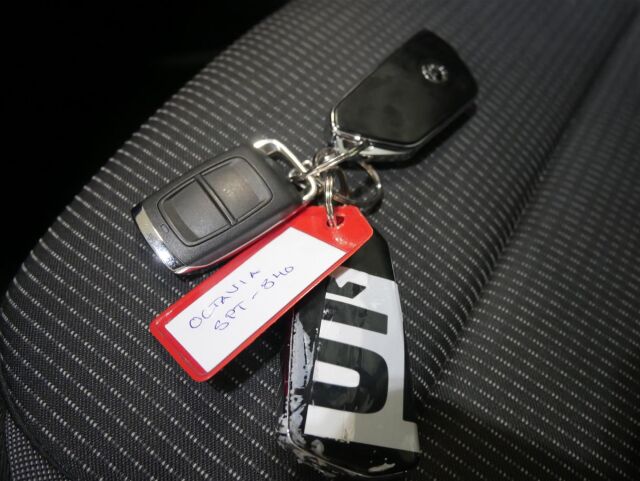 Skoda Octavia 2023 Combi 1.4 TSI PHEV Ambition iV DSG Autom.
