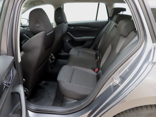Skoda Octavia 2024 Combi 1.4 TSI PHEV Ambition iV DSG Autom. Plug-in Hybrid