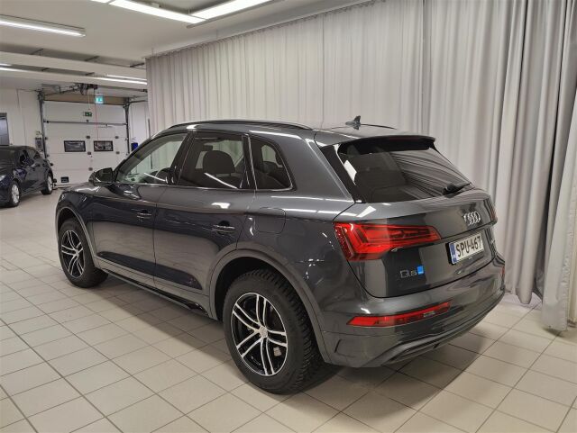 AUDI Q5 2024 50 TFSI e quattro Limited Plus  * VETOKOUKKU / ACC / P-kamera *