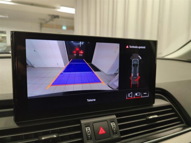 AUDI Q5 2024 50 TFSI e quattro Limited Plus  * VETOKOUKKU / ACC / P-kamera *