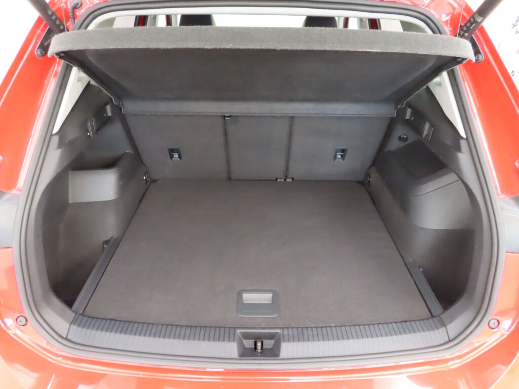 Volkswagen Tiguan 2024 Elegance Business 1,5 eTSI 110 kW DSG-automaatti