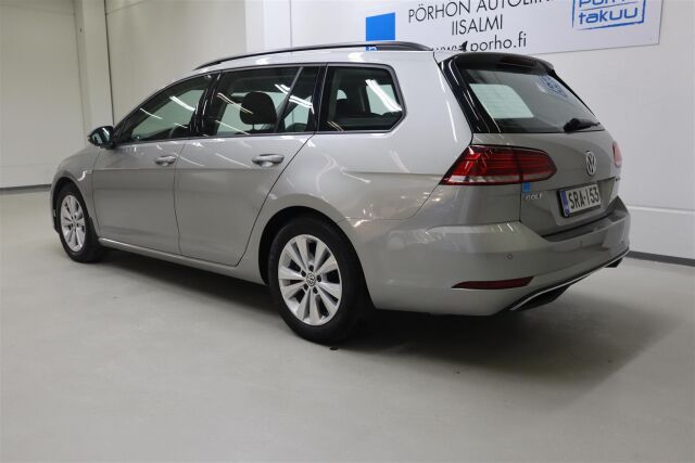 VOLKSWAGEN Golf 2020 Variant Comfortline Limited 1,5 TSI EVO 96 kW (130 hv) BLUEMOTION