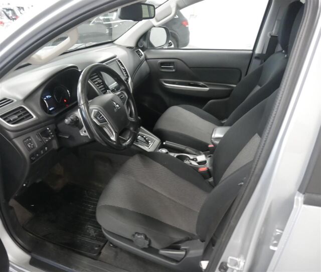 MITSUBISHI L200 2021 Double Cab 2,2 Di-D Intense AT 2-paikkainen