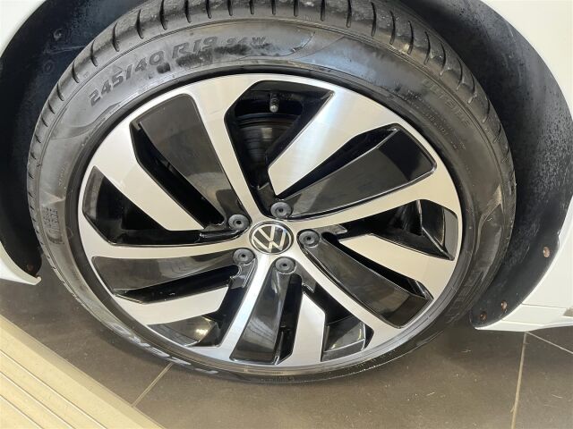 VOLKSWAGEN Arteon 2021 Shooting Brake R-Line eHybrid 160 kW DSG-automaatti, upea yksilö!