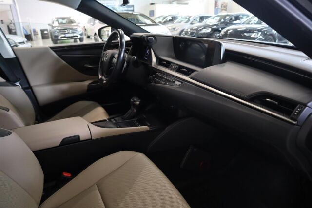 LEXUS ES 2020 300h Executive