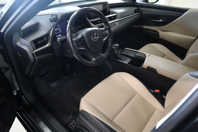 LEXUS ES 2020 300h Executive