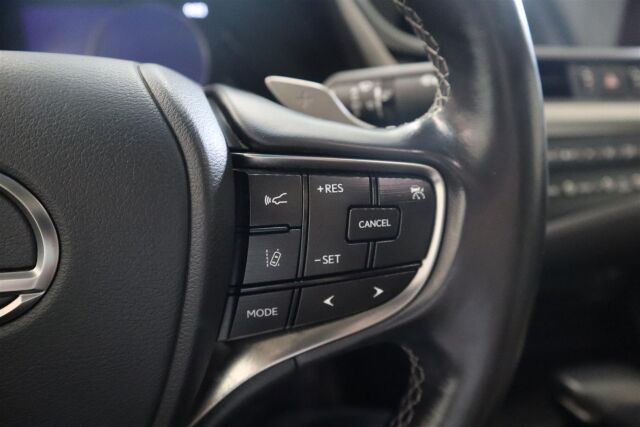 LEXUS ES 2020 300h Executive