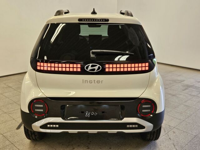 Hyundai INSTER 2026 49 kWh 115 hv In