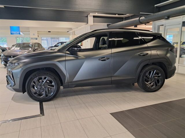 Hyundai Tucson 2025 1.6 T-GDi 252 hv Plug-in 4WD 6AT 20th Anniversary MY25, Juhlavuoden malli kaikila herkuila.