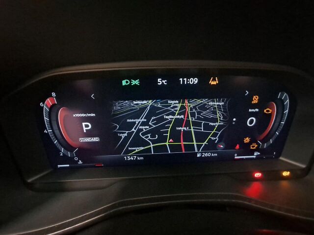 Nissan Juke 2024 DIG-T 114HP 7DCT N-Connecta + Navi MY24 SL, kaksilla renkailla ja lämpöpaketilla.