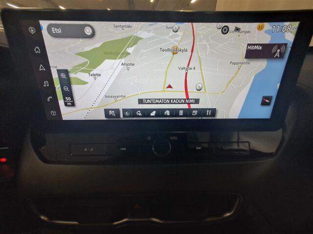 Nissan Juke 2024 DIG-T 114HP 7DCT N-Connecta + Navi MY24 SL, kaksilla renkailla ja lämpöpaketilla.