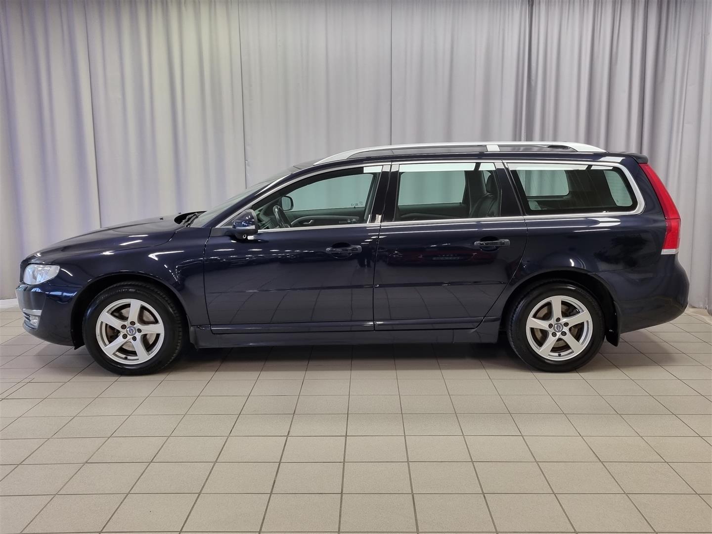 Volvo V70 D3 Classic Summum aut 2015, kuva 3/26