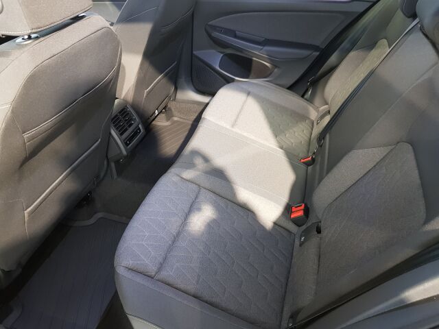 Volkswagen Golf 2026 Variant Comfort Edition 1,5 eTSI 85 kW (MHEV) DSG-automaatti