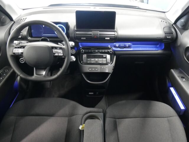 Hyundai INSTER 2026 49 kWh 115 hv Award Edition / 2 x renkaat / Huippuvarusteet!