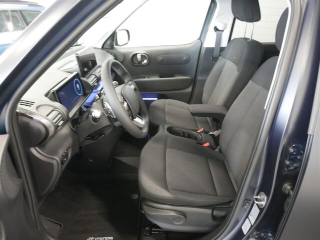 Hyundai INSTER 2026 49 kWh 115 hv Award Edition / 2 x renkaat / Huippuvarusteet!