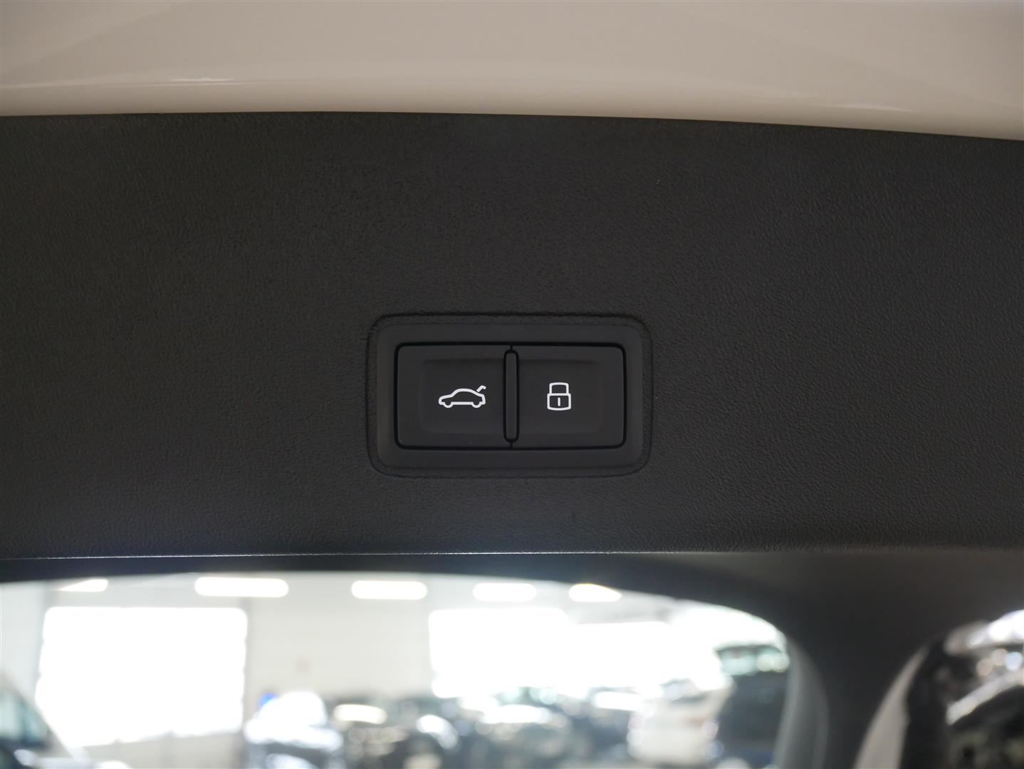 Audi Q3 Sportback e-hybrid 200 kW 2026, kuva 7/26