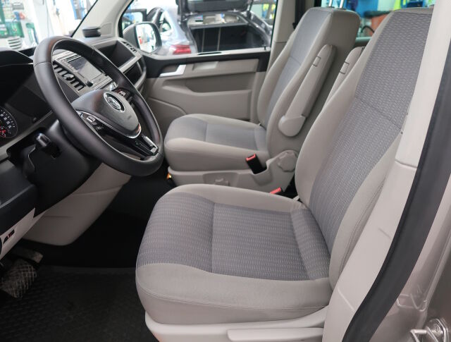 VOLKSWAGEN Caravelle 2019 Comfortline pitkä 2,0 TDI 146 kW 4Motion DSG. *TEHOKAS NELIVETO HIENOILLA VARUSTEILLA*