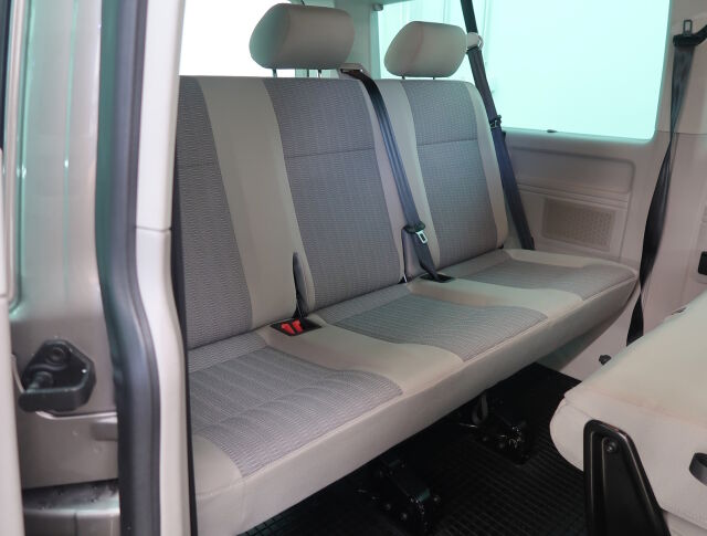 VOLKSWAGEN Caravelle 2019 Comfortline pitkä 2,0 TDI 146 kW 4Motion DSG. *TEHOKAS NELIVETO HIENOILLA VARUSTEILLA*