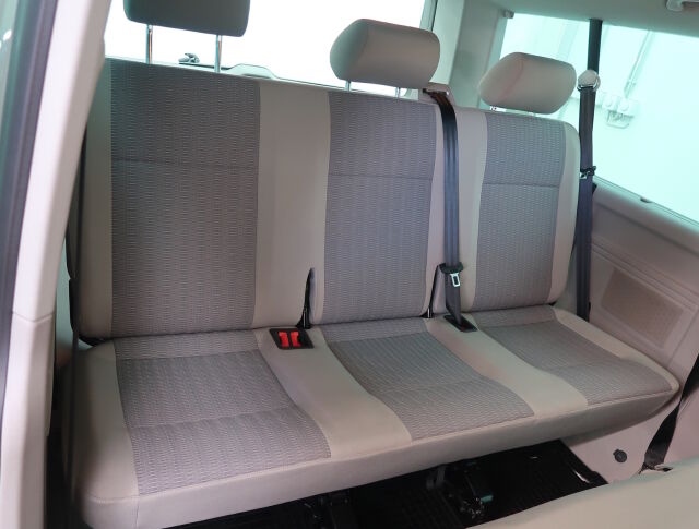 VOLKSWAGEN Caravelle 2019 Comfortline pitkä 2,0 TDI 146 kW 4Motion DSG. *TEHOKAS NELIVETO HIENOILLA VARUSTEILLA*