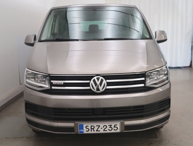 VOLKSWAGEN Caravelle 2019 Comfortline pitkä 2,0 TDI 146 kW 4Motion DSG. *TEHOKAS NELIVETO HIENOILLA VARUSTEILLA*