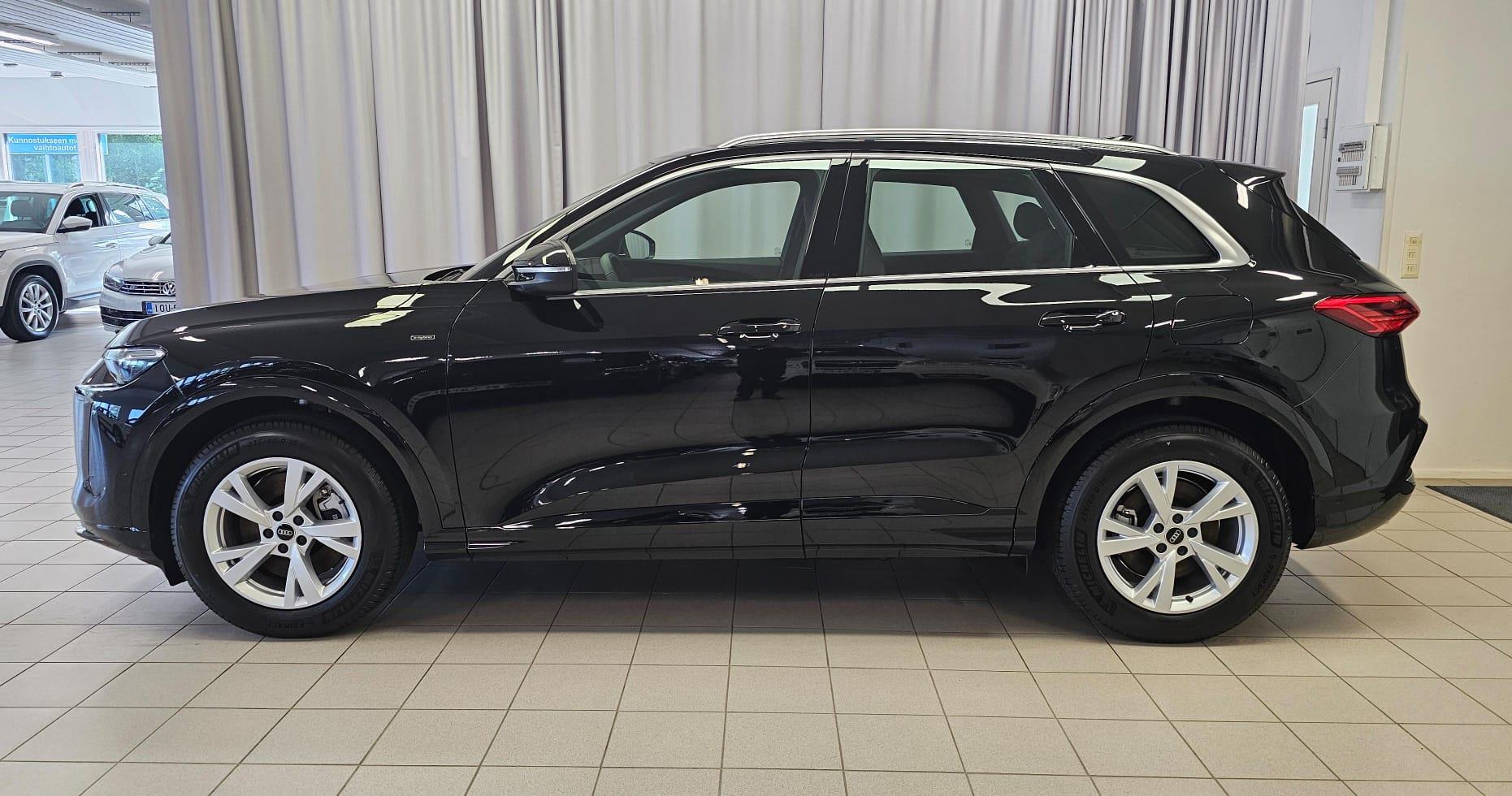 Audi Q5 2026, photo 2/8