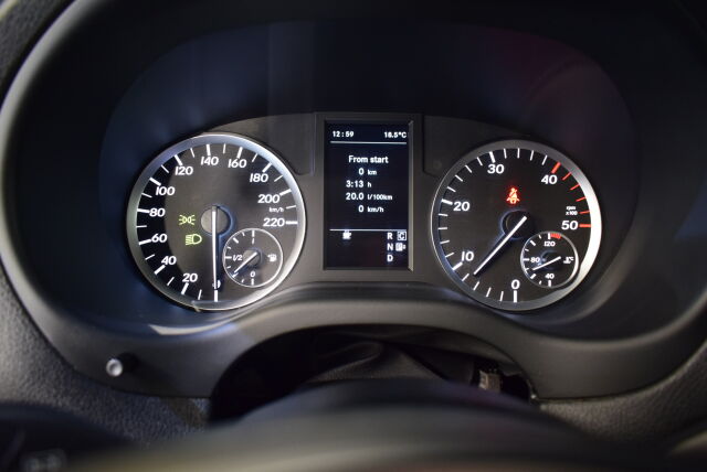 MERCEDES-BENZ Vito 2019 114CDI 4x4-3,05/32K keskipitkä A2 A