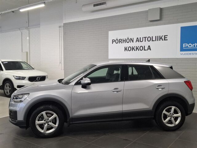 AUDI Q2 2019 Business 30 TFSI 85 kW S tronic, 1-omisteinen, juuri huollettu, vähän ajettu!