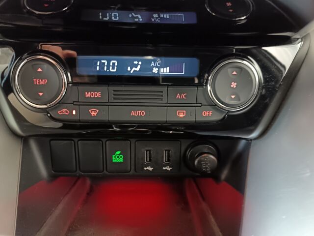 MITSUBISHI Eclipse Cross 2020 1,5 MIVEC Invite CVT 4WD