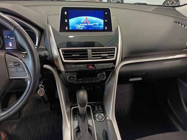 MITSUBISHI Eclipse Cross 2020 1,5 MIVEC Invite CVT 4WD