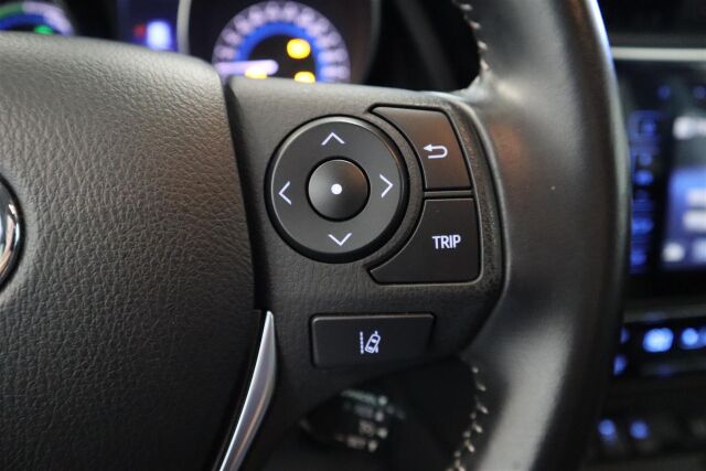 TOYOTA Auris 2019 Touring Sports 1,8 Hybrid Active Edition