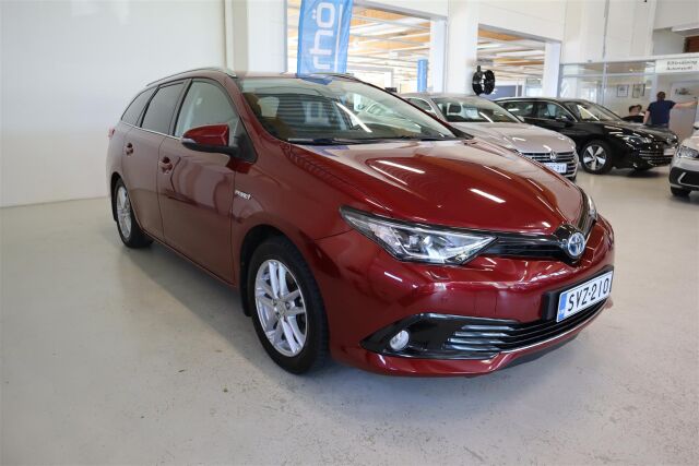 TOYOTA Auris 2019 Touring Sports 1,8 Hybrid Active Edition