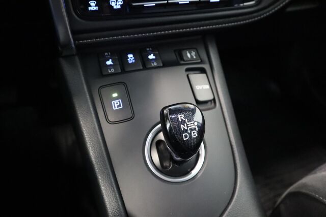 TOYOTA Auris 2019 Touring Sports 1,8 Hybrid Active Edition