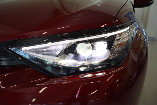 TOYOTA Auris 2019 Touring Sports 1,8 Hybrid Active Edition