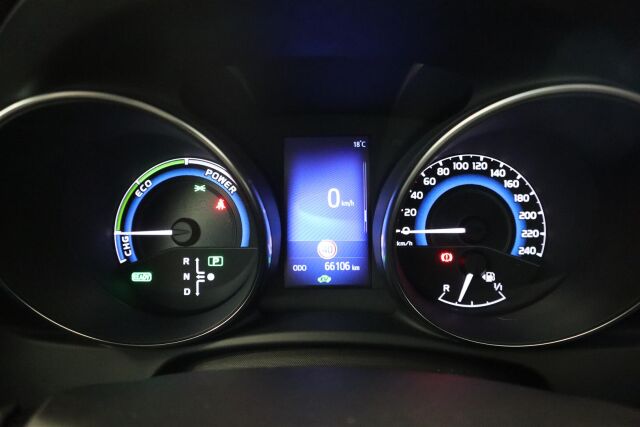 TOYOTA Auris 2019 Touring Sports 1,8 Hybrid Active Edition