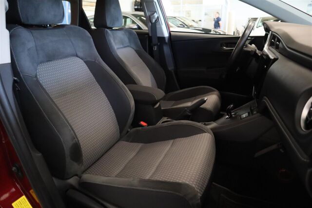 TOYOTA Auris 2019 Touring Sports 1,8 Hybrid Active Edition