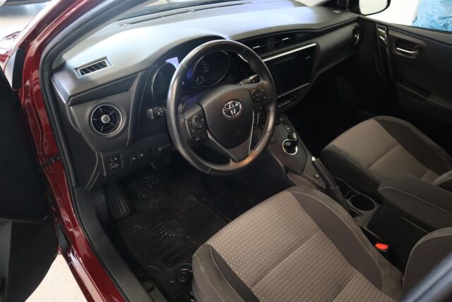 TOYOTA Auris 2019 Touring Sports 1,8 Hybrid Active Edition